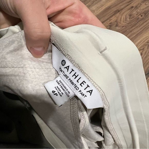 Athleta Venture Printed Pant - Picture 7 of 10